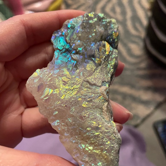 Amethyst flower shard - Picture 1 of 13